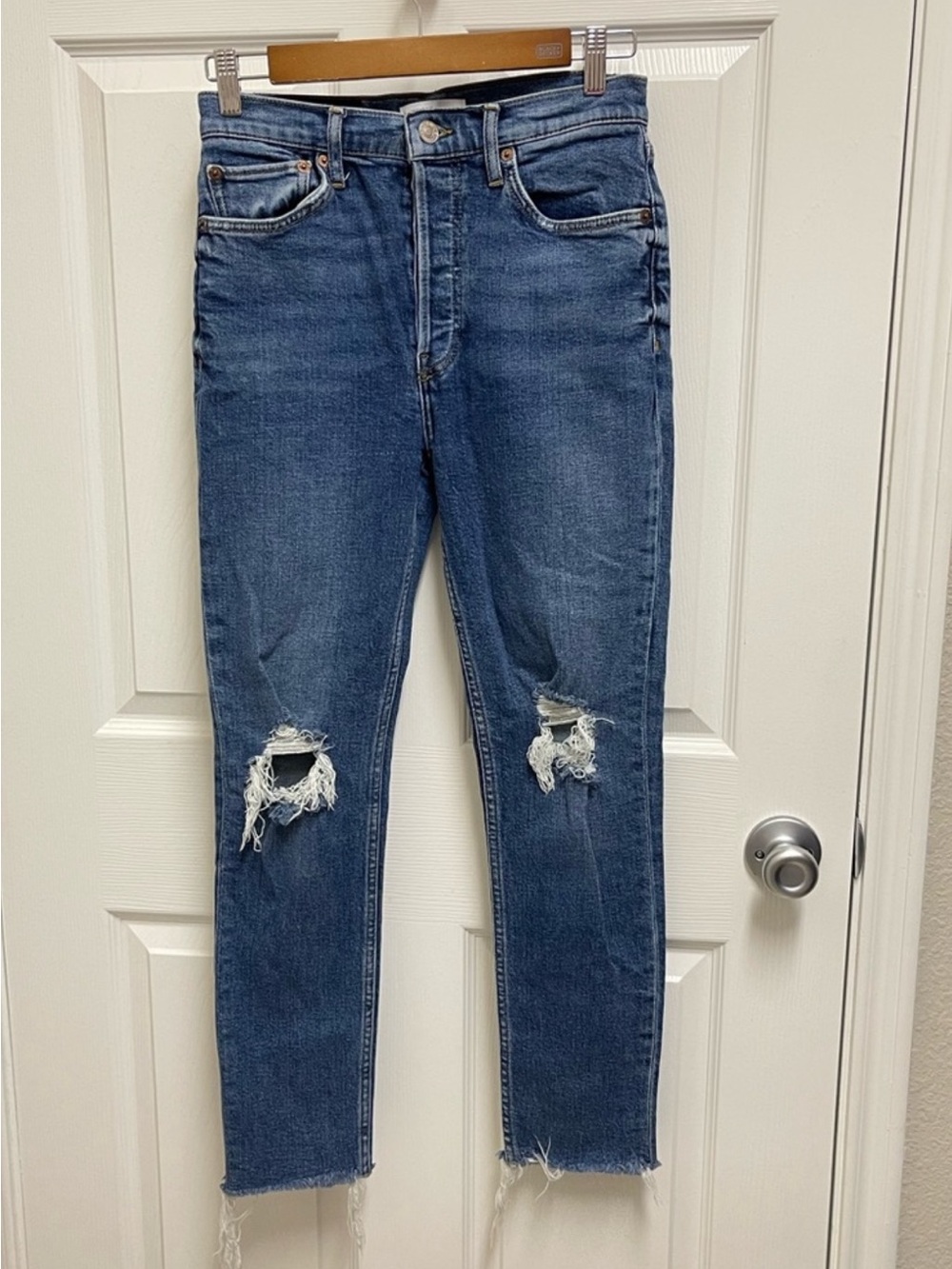 RE/DONE Originals Distressed Jeans. Sz 27